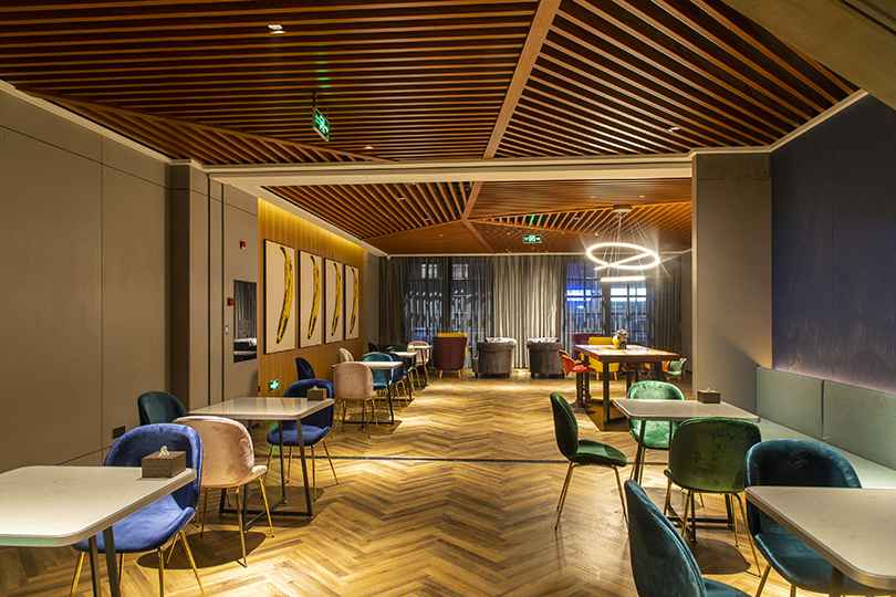 一樓餐廳.jpg 一樓餐廳.jpg